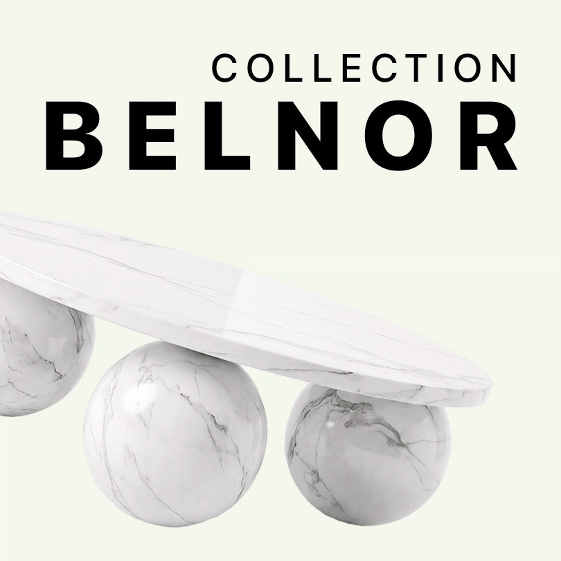 Werbegrafik für den Belnor Couchtisch von Menelame aus Calacatta White Marmor. Das Bild zeigt eine Nahaufnahme der runden, hellen Tischplatte und des massiven Zylinderfußes mit seiner edlen grauen Maserung vor dem Markenschriftzug.