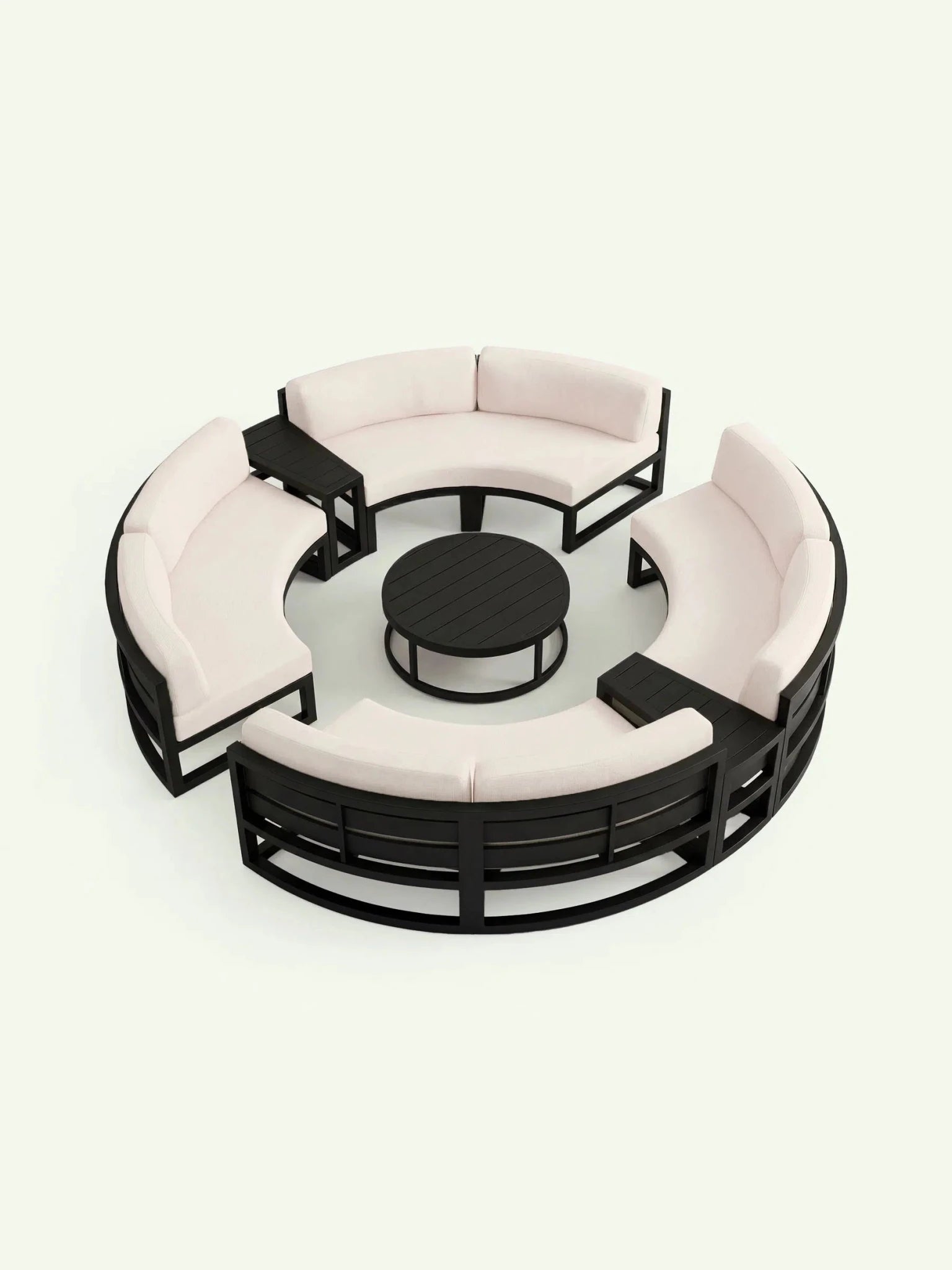 Perspektivische Ansicht der Menelamé Lounge Bresa, kreisförmige Outdoor-Sitzgruppe für gehobene Ansprüche.