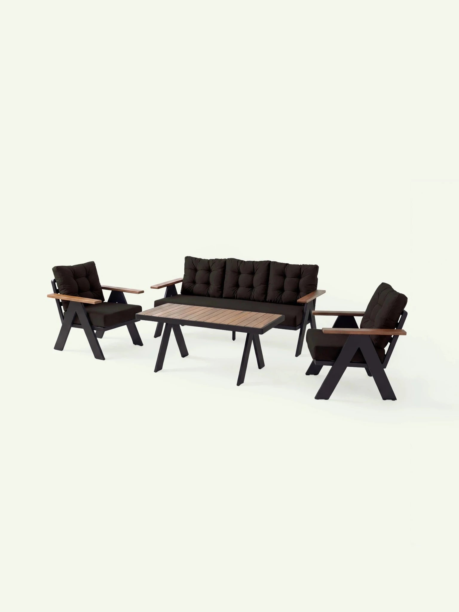Perspektivische Ansicht der Menelamé Lounge Lutam, 4-teiliges Set mit Fokus auf das Design-Gestell und schwarze Outdoor-Polster.